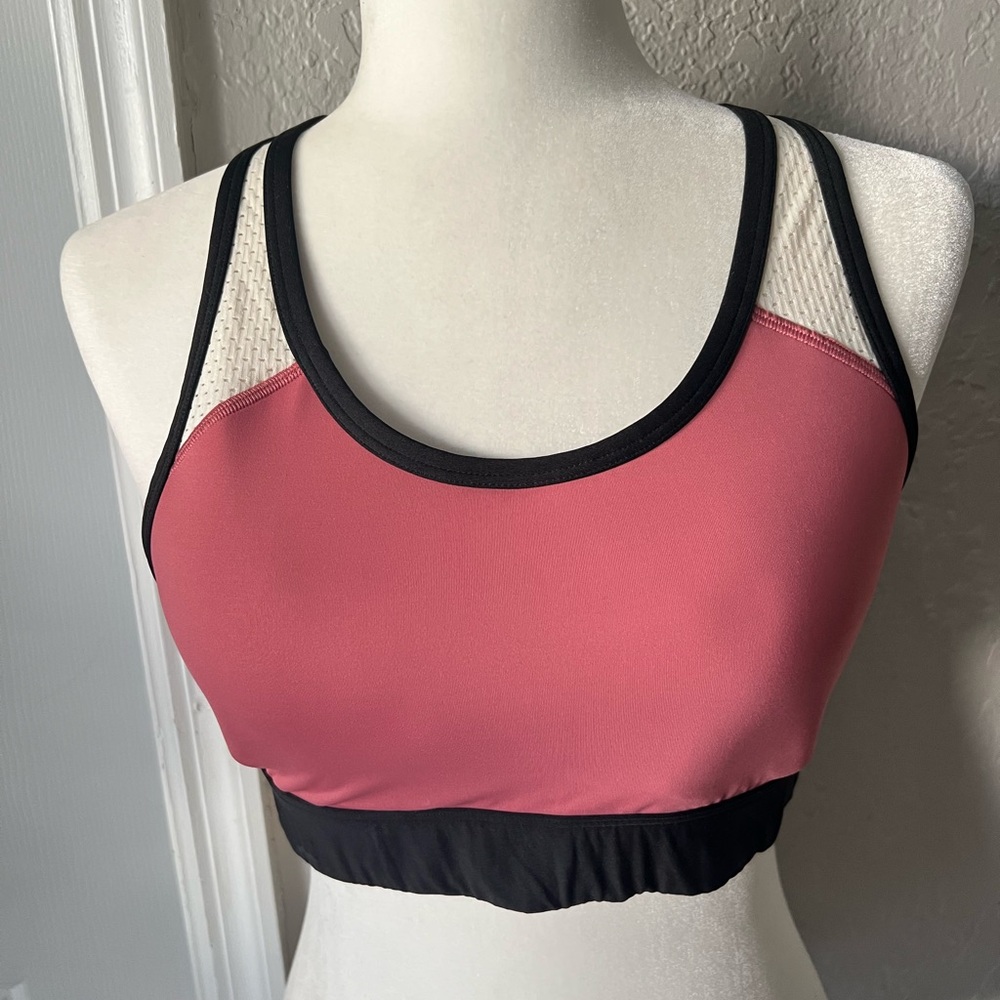 PINK Victoria's Secret Sports Bra